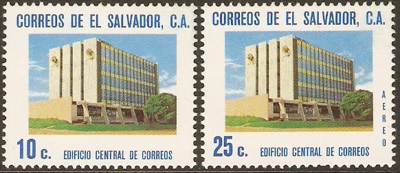 El Salvador 1975 Post Office Building Set. SG1459-SG1460.