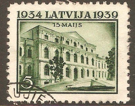 Latvia 1939 5s Green. SG286.