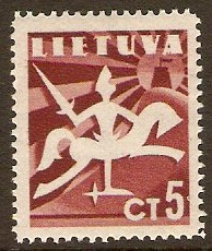 Lithuania 1940 5c Brown "Liberty" Issue. SG439.