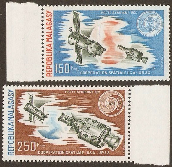 Malagassy 1974 Soviet-US Space Co-operation Set. SG282-SG283.