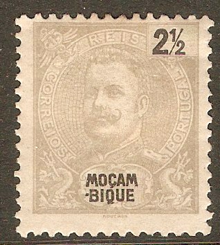 Mozambique 1898 2r Grey. SG86.