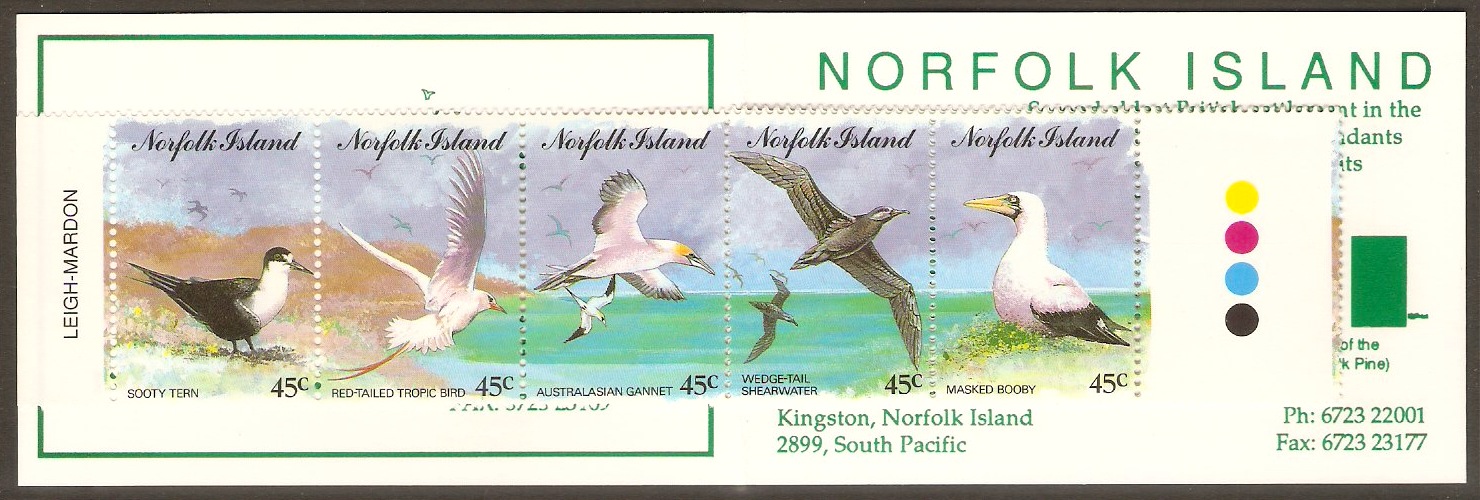 Norfolk Island 1994 Birds Set Stamp Booklet. SG575-SG579.