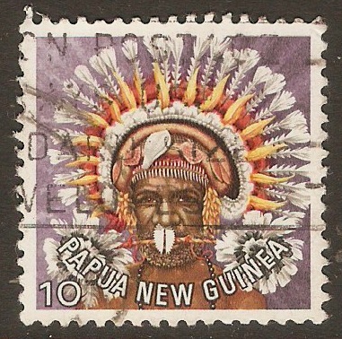 Papua New Guinea 1977 10t Headdresses Series. SG320.