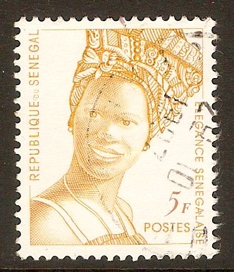 Senegal 1995 5f Orange "Senegalese Elegance" series. SG1334. - Click Image to Close