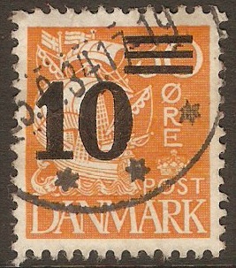 Denmark 1934 10ore on 30ore Orange. SG286.