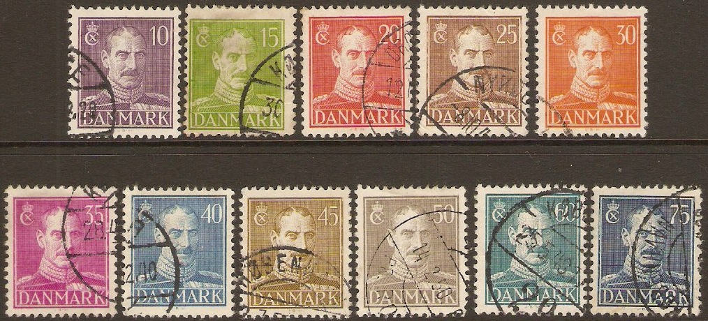 Denmark 1942 King Christian X definitive stamps set. SG327-SG335