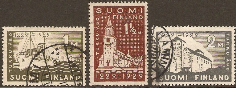 Finland 1929 1m olive Abo Anniversary. SG260-SG262.