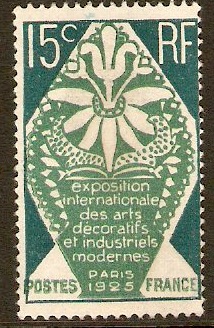 France 1924 15c Modern Decorative Arts Series. SG407.