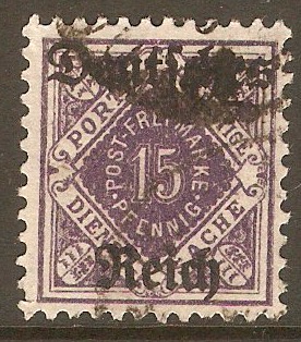 Germany 1920 15pf Violet - Official stamp. SGO157.