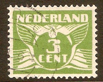 Netherlands 1924 3c Yellow-green. SG276cA.
