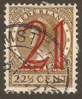 Netherlands 1929 21c on 22 Bistre-brown. SG380.