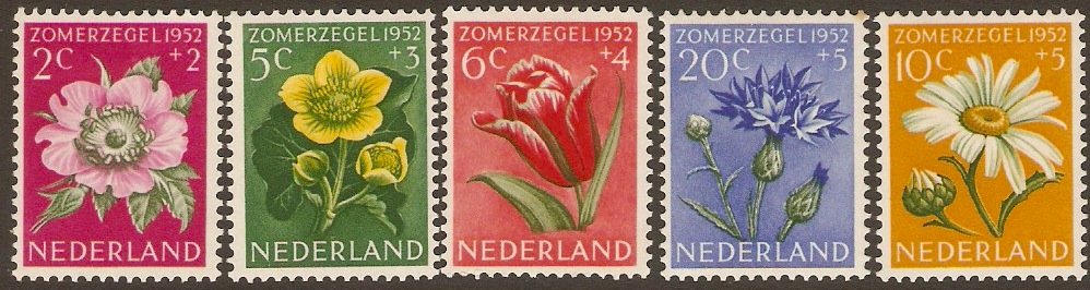 Netherlands 1952 Flowers Set. SG749-SG753.