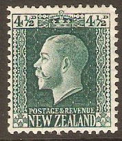 New Zealand 1915 4d Deep green. SG423.