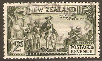 New Zealand 1935 2s Olive-green. SG568.