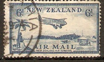 New Zealand 1935 6d Blue - Air series. SG572.