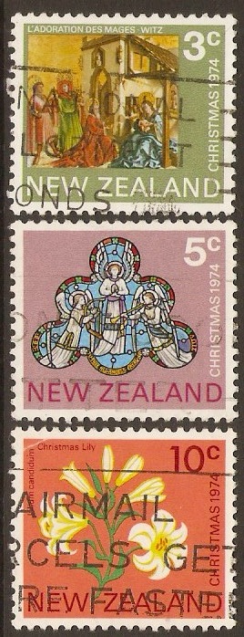 New Zealand 1974 Christmas Stamps Set. SG1058-SG1060.