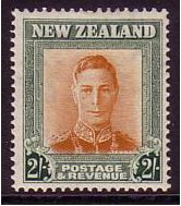 New Zealand 1947 2s Brown-orange and green. SG688b.