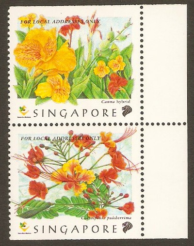 Singapore 1998 22c Flowers Series. SG949 & SG950.