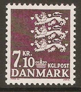 Denmark 1946 7k.10 Maroon. SG348f.