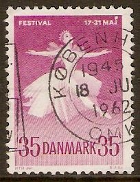 Denmark 1959 35o Ballet and Music Festival. SG417.