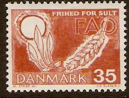 Denmark 1963 Freedom from Hunger Stamp. SG451.