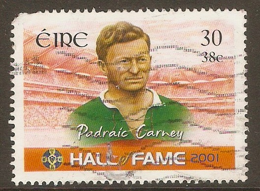 Ireland 2001 30p Padraic Carney - Footballer. SG1444.