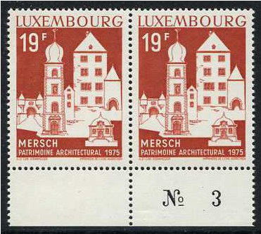 Luxembourg 1975 19f. Dull Scarlet. SG946.