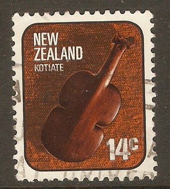 New Zealand 1975 14c Maori Artifacts series. SG1098.
