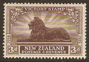 New Zealand 1920 3d Chocolate Victory Stamp. SG456.